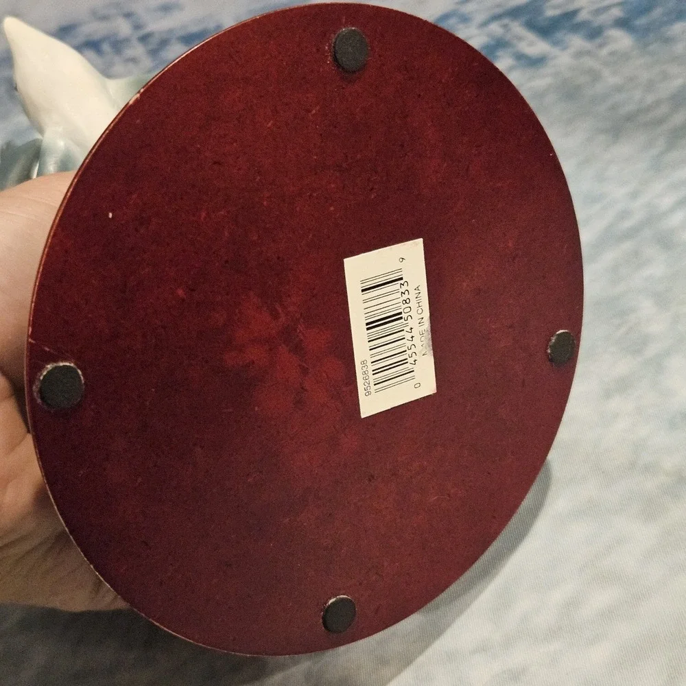 N/A decorative resin